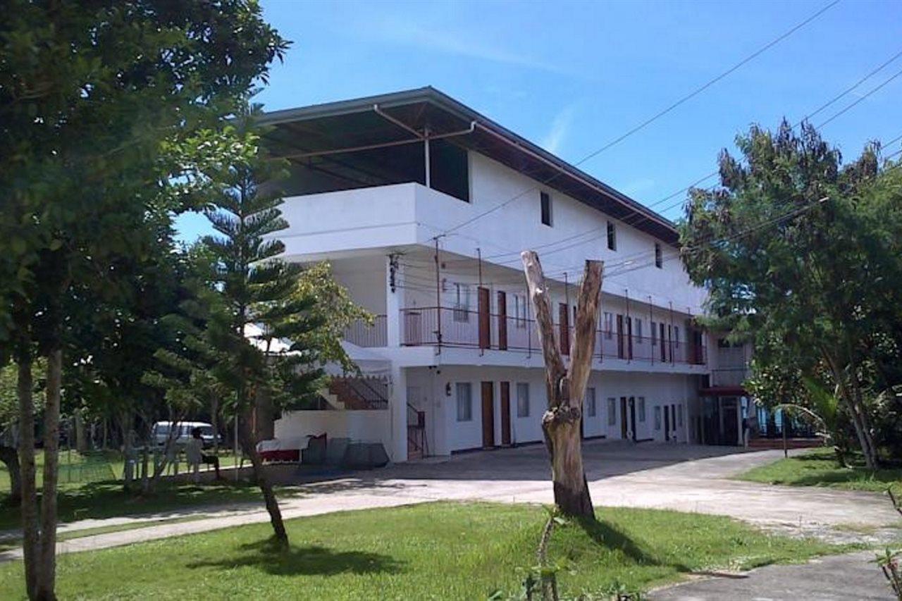 Ladaga Inn & Restaurant Panglao Island Exterior photo