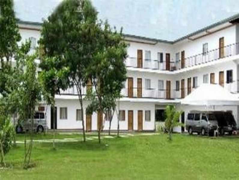 Ladaga Inn & Restaurant Panglao Island Exterior photo